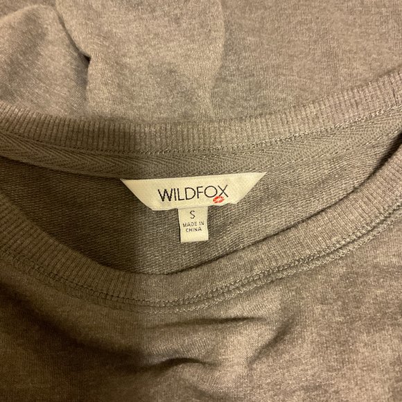 Wildfox Top S Gray Long Sleeve Easy Does It Rainbow Graphic Sweatshirt S… - Picture 8 of 8
